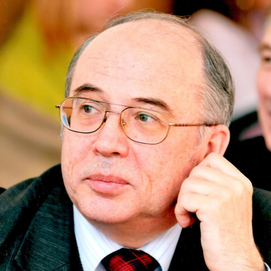Новоселов Сергей Аркадьевич